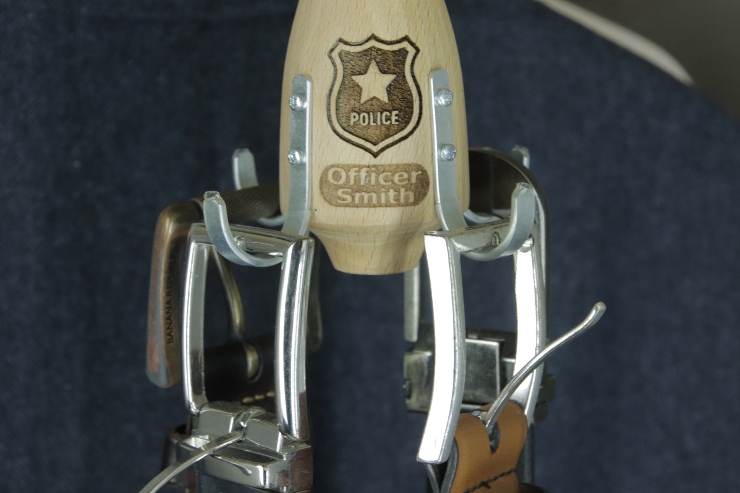 The G hanger 5 / Custom engraved