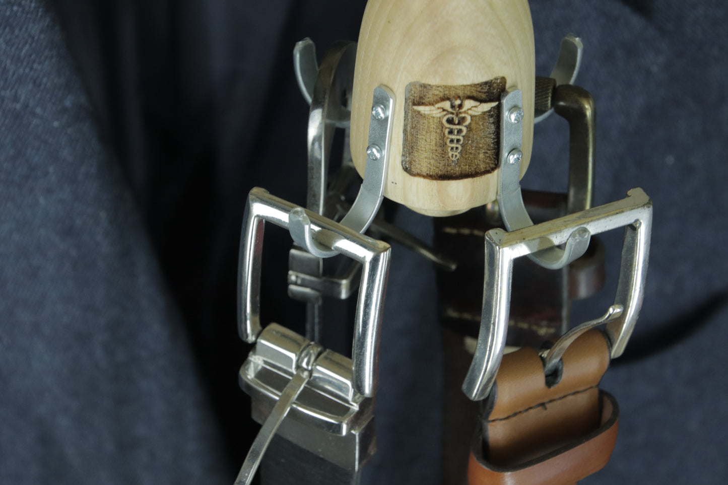 The G hanger 5 / Custom engraved