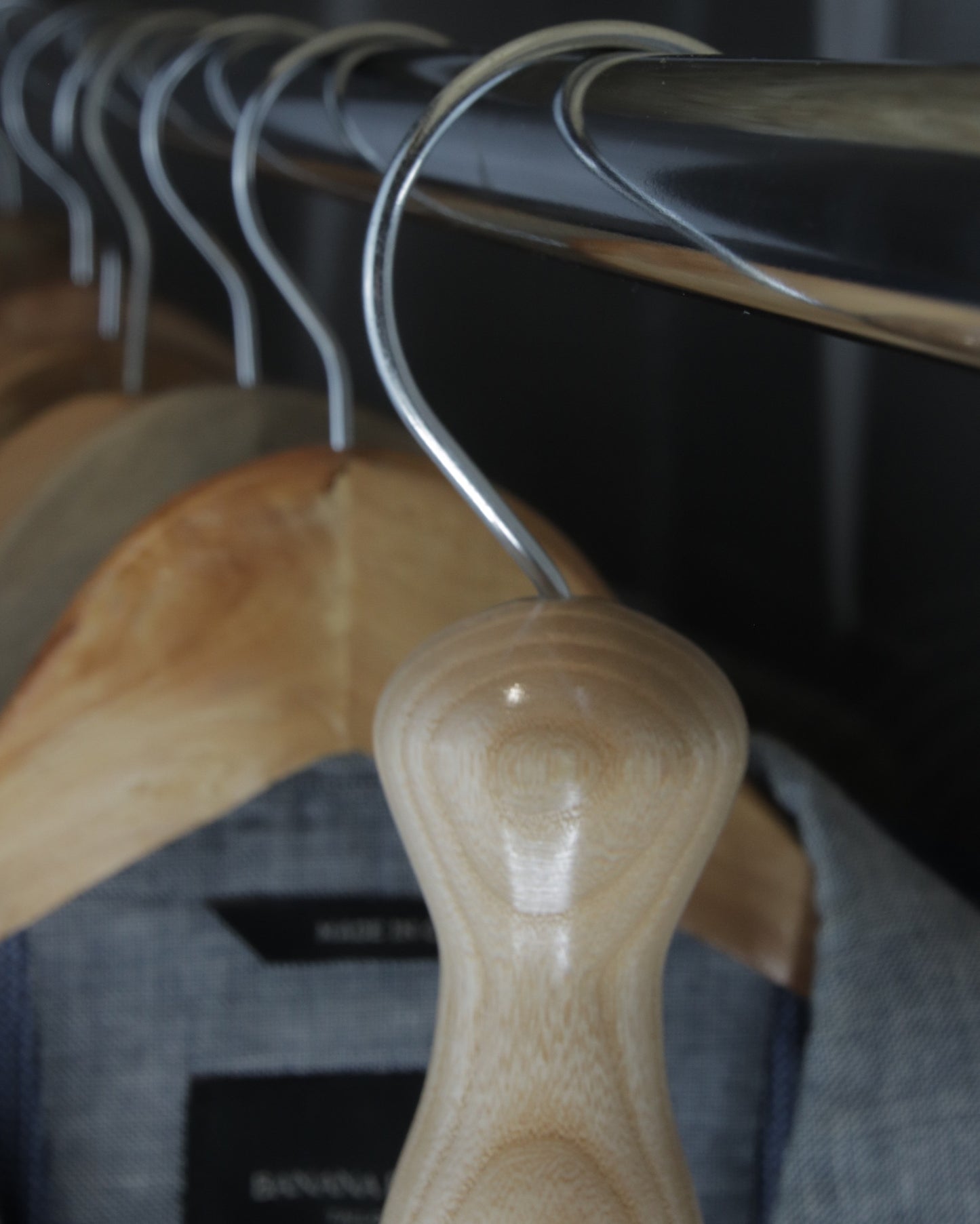 The G hanger 3 / Handcrafted wardrobe organizer